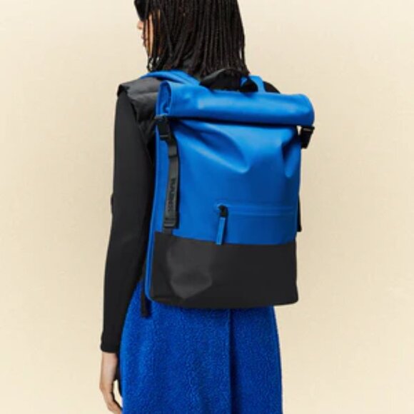 RAINS Trail Rolltop Backpack W3 NWT MSRP $125 Color WAVE (Blue / Black)